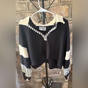 Bucket List Contrast Patchwork Hoodie Black Cream Cropped Top Sz L/XL
